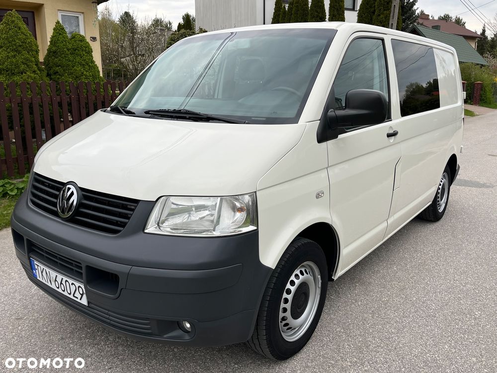 Volkswagen Transporter T5 - 2