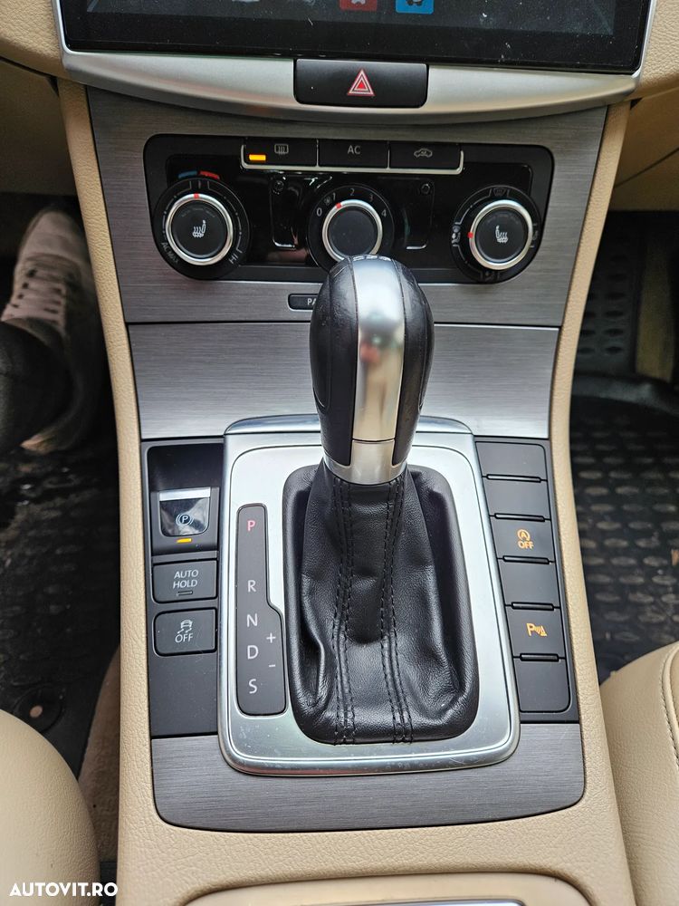 Volkswagen Passat 2.0 TDI BlueMotion Technology Highline DSG - 15