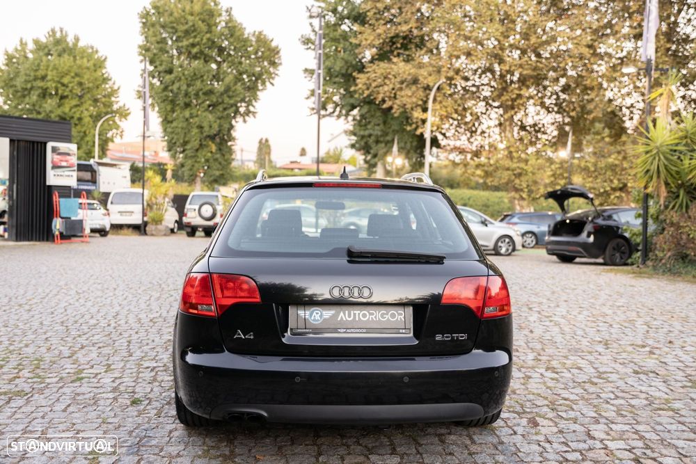 Audi A4 - 5