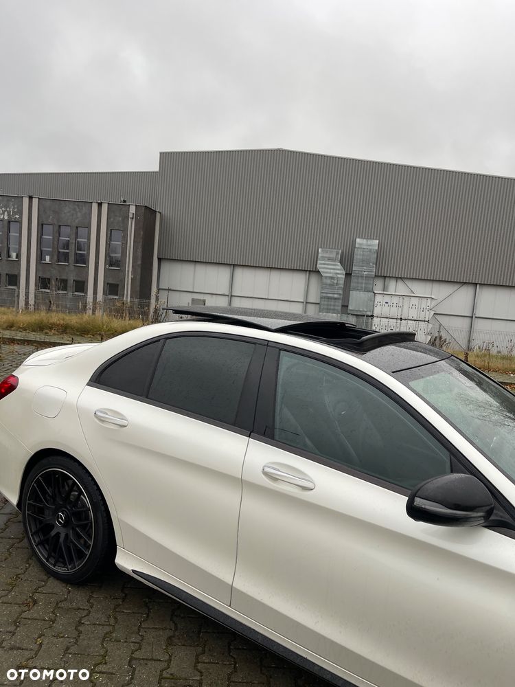 Mercedes-Benz Klasa C AMG 63 - 20