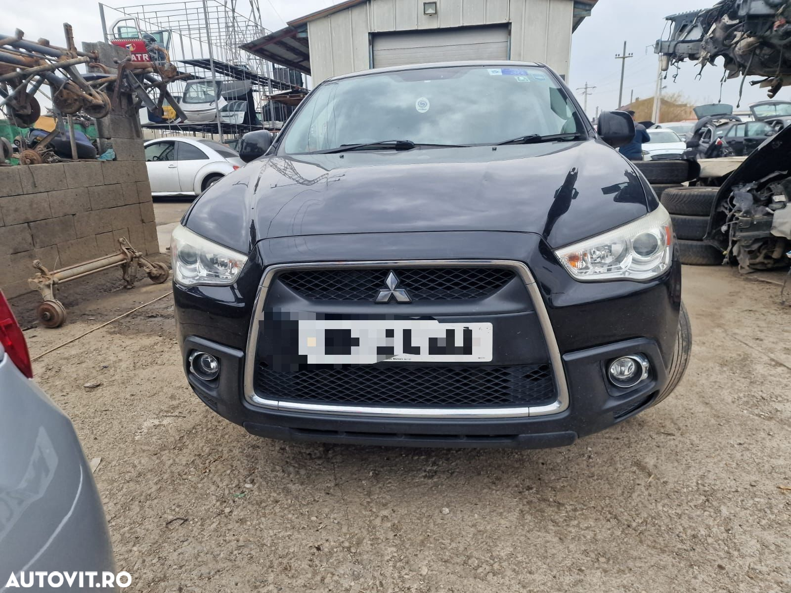 Dezmembram Mitsubishi ASX 2012 1.8DI-D 4N13 4x4 Manual - 2