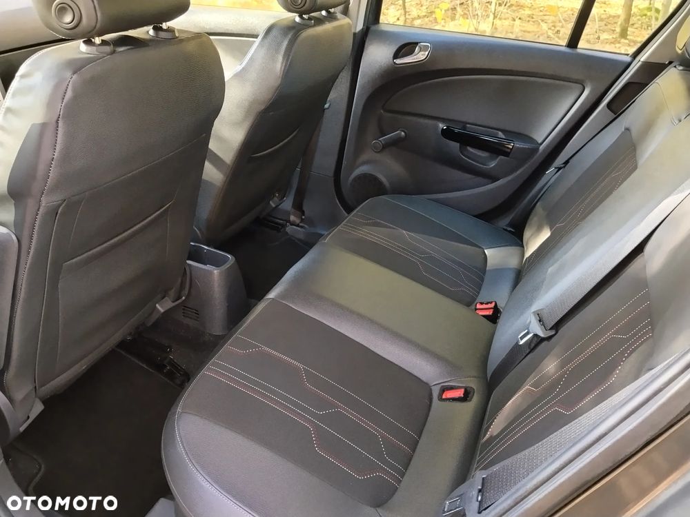 Opel Corsa 1.4 16V Color Edition - 13