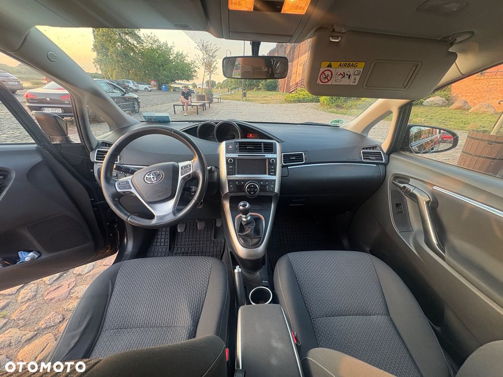 Toyota Verso - 6