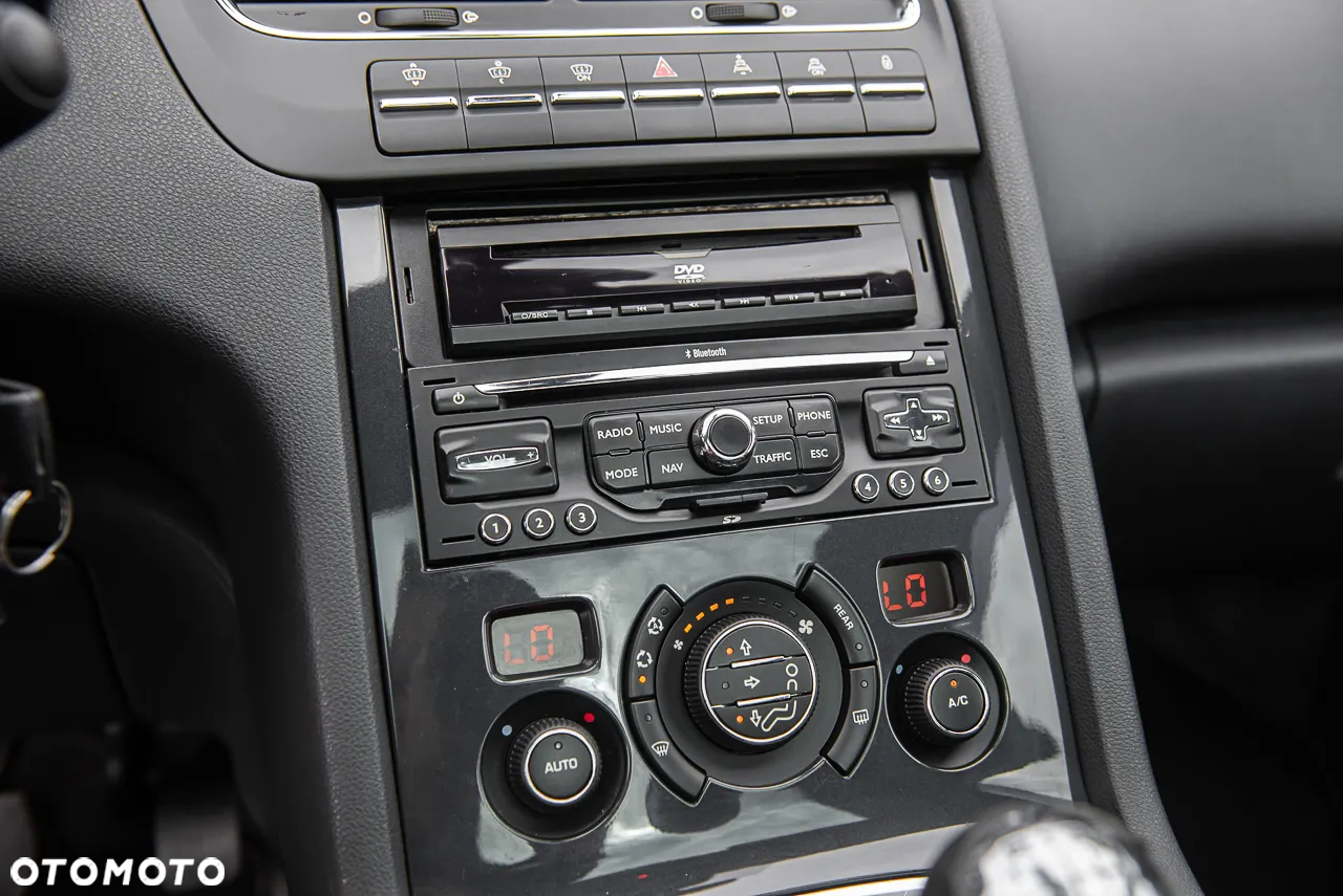 Peugeot 5008 - 23