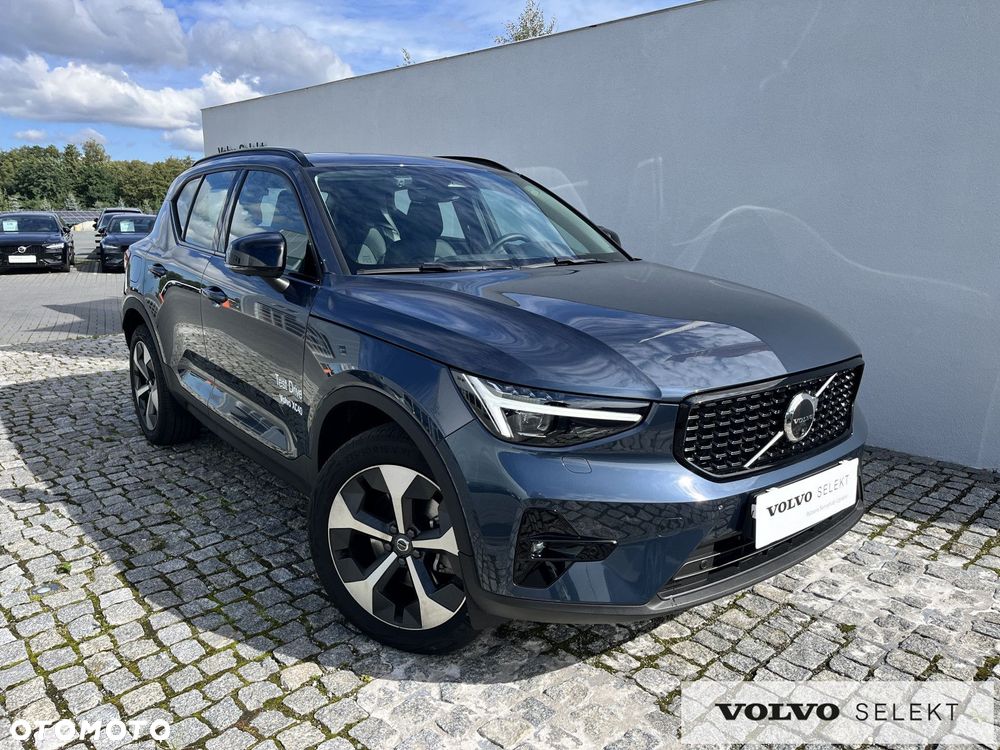 Volvo XC 40 - 3
