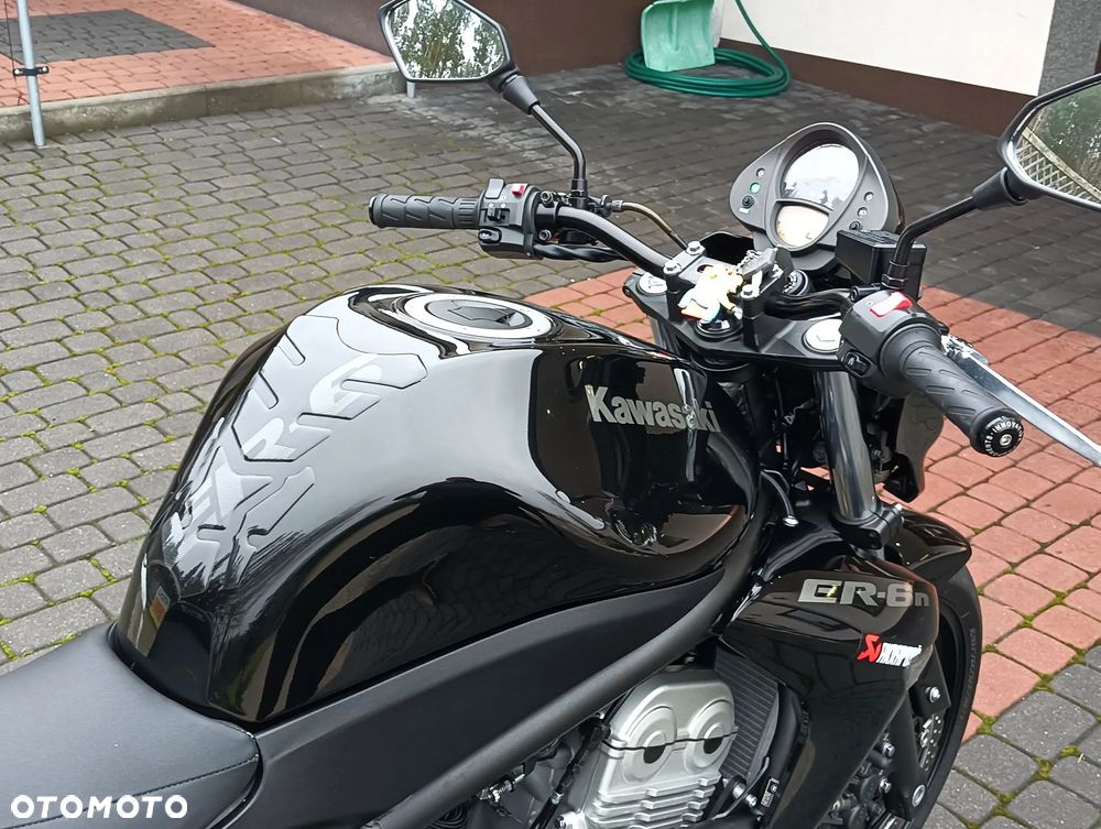 Kawasaki ER - 22