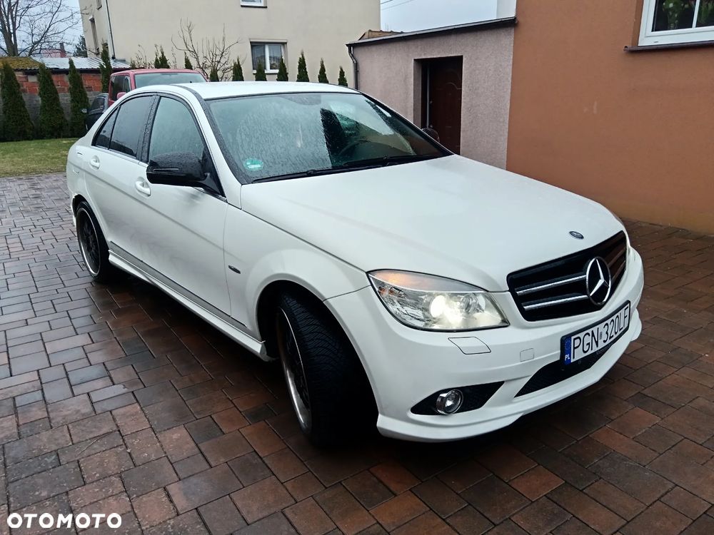 Mercedes-Benz Klasa C 200 Kompressor Special Edition - 3