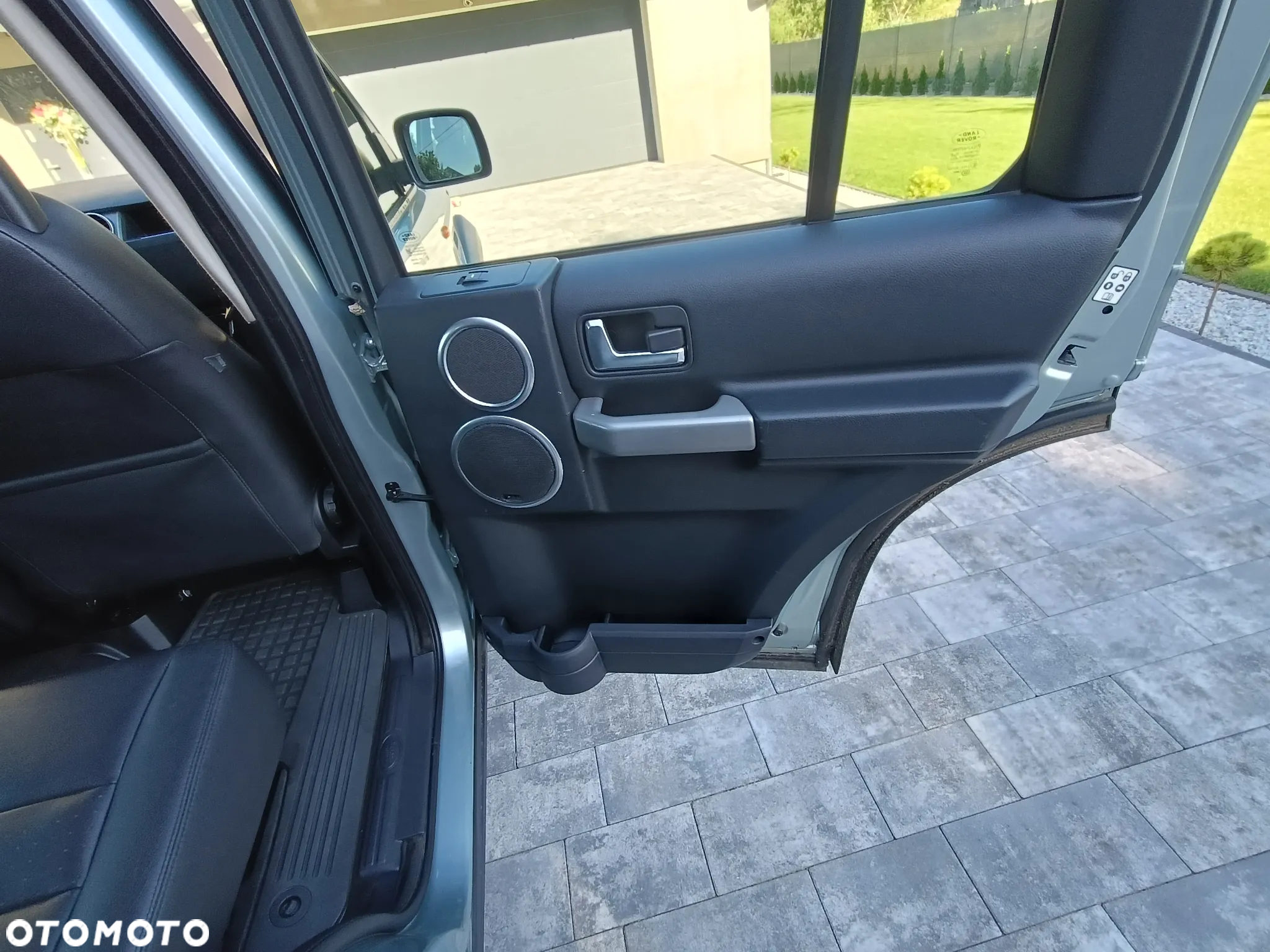 Land Rover Discovery III 2.7D V6 SE - 23