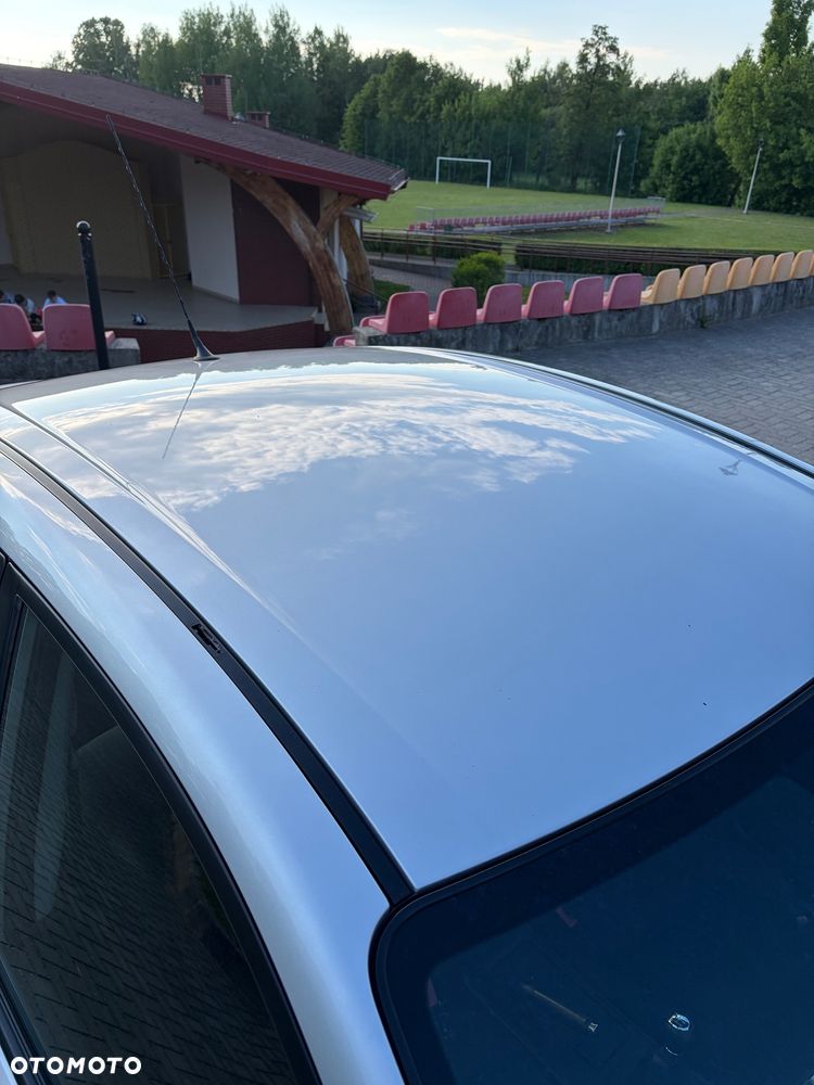 Mazda 3 1.6 16V Exclusive - 4