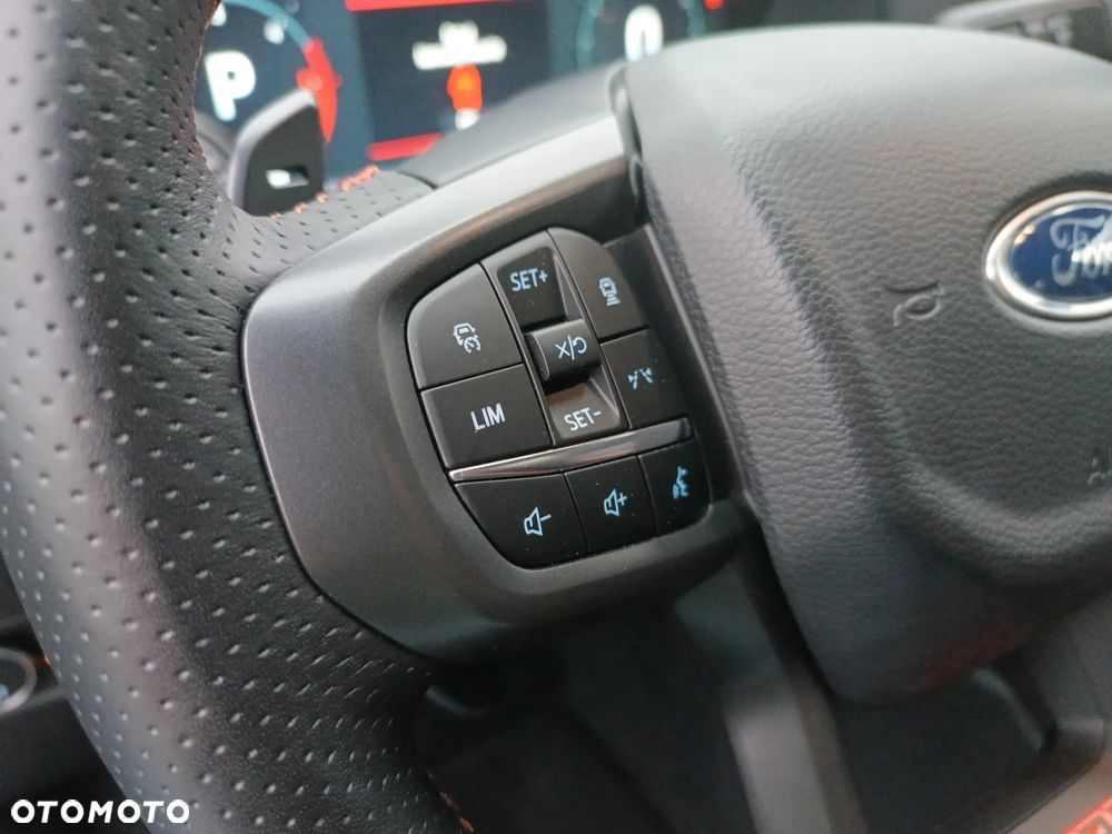 Ford Ranger Raptor - 37