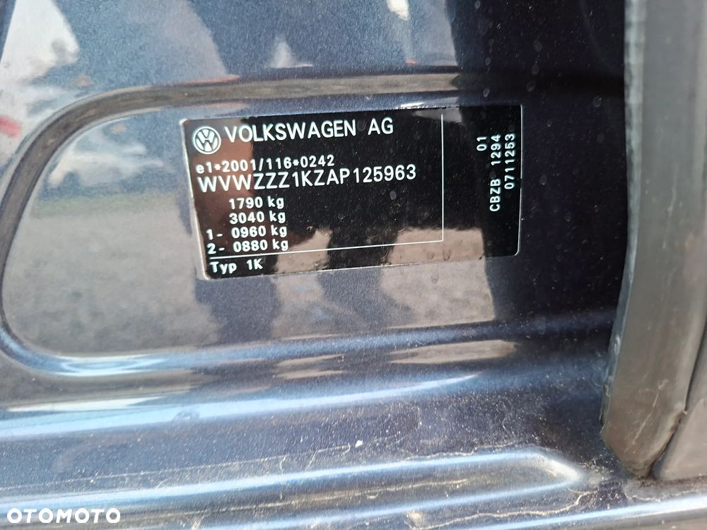 Volkswagen Golf 1.2 TSI BlueMotion Technology Comfortline - 29