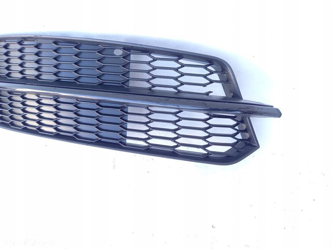 Audi A6 C7 LIFT S-Line kratka w zderzak przedni przód prawa - 2