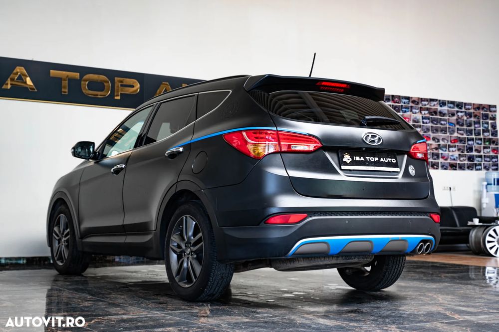 Hyundai Santa Fe 2.2 CRDi 4WD Automatik Premium - 4