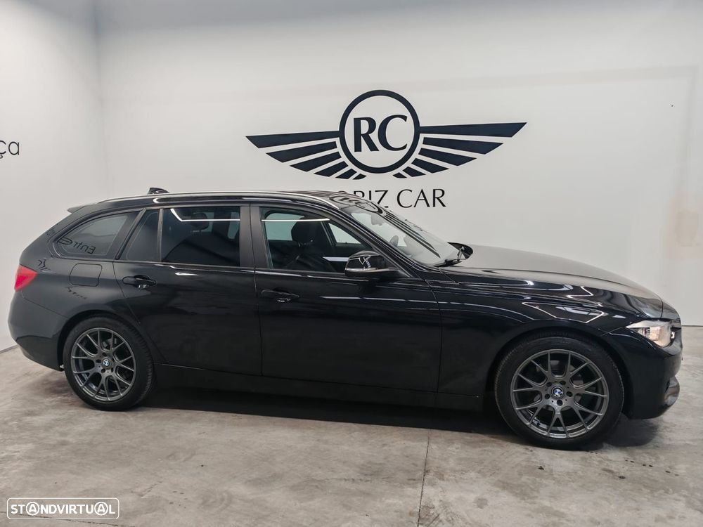 BMW 318 d Touring - 19