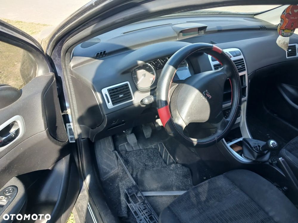 PEUGEOT 307 SW FL 1.6 HDI 9HZ LAK.  CAŁA NA CZĘŚCI CZESCI - 4