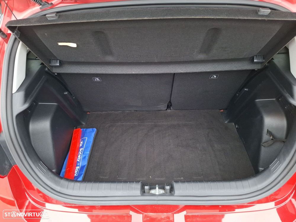 Hyundai i20 1.2 Comfort - 23