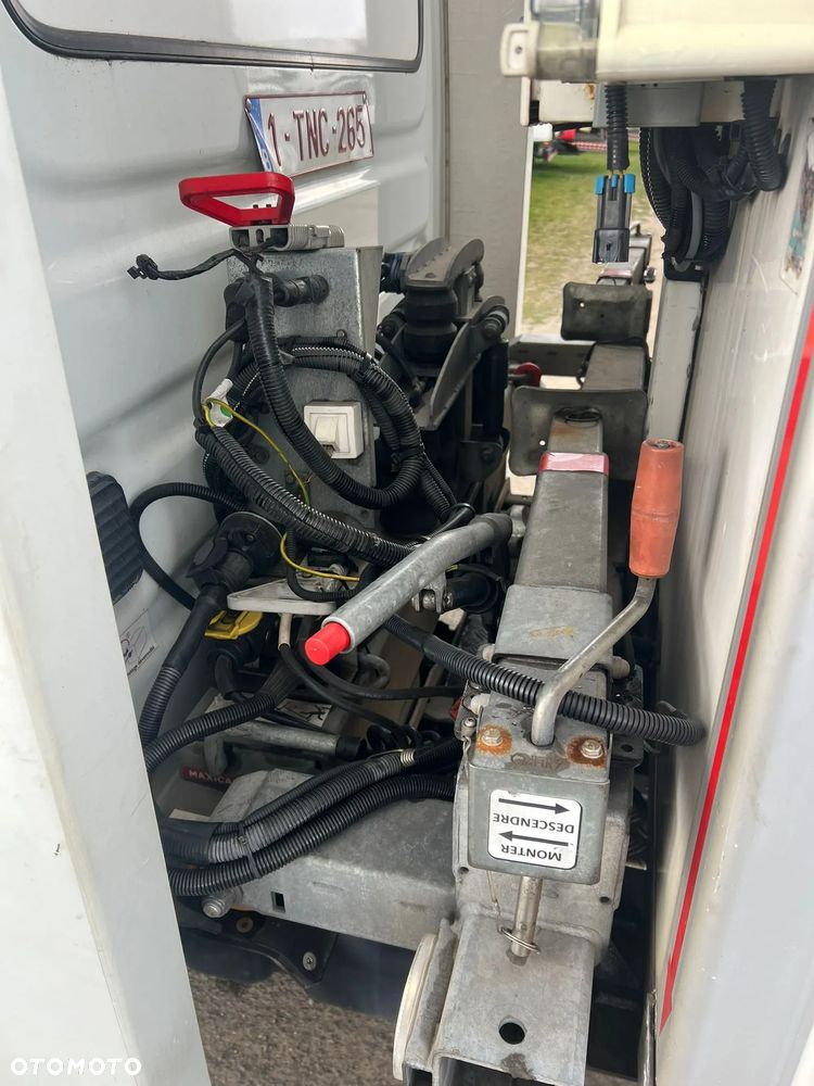 Iveco Daily 35C18 BT (466) - 21