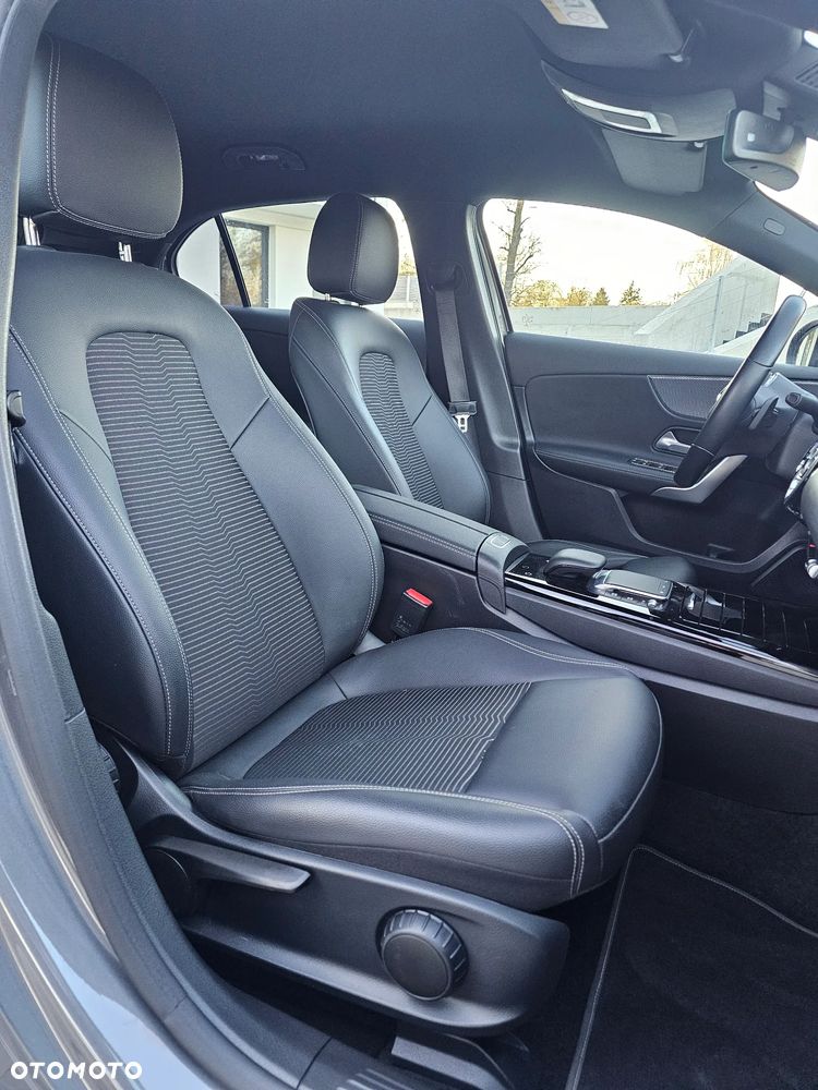 Mercedes-Benz Klasa A 200 d AMG Line 8G-DCT - 16