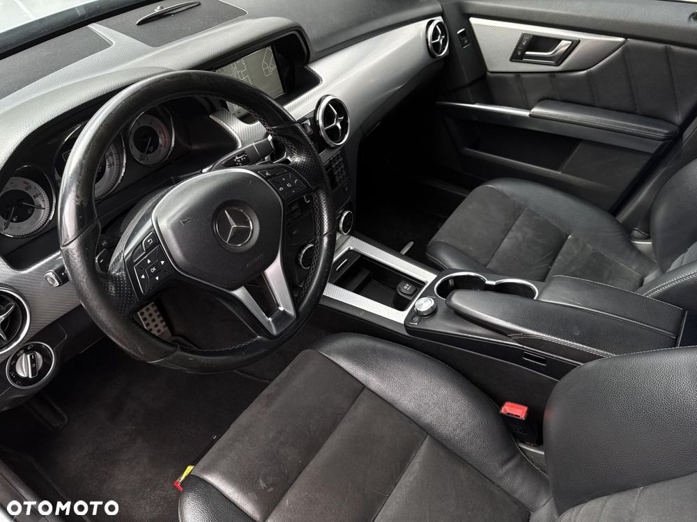 Mercedes-Benz GLK - 10