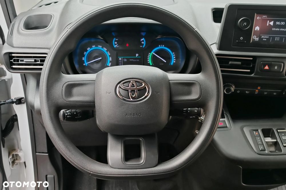 Toyota Proace City - 25