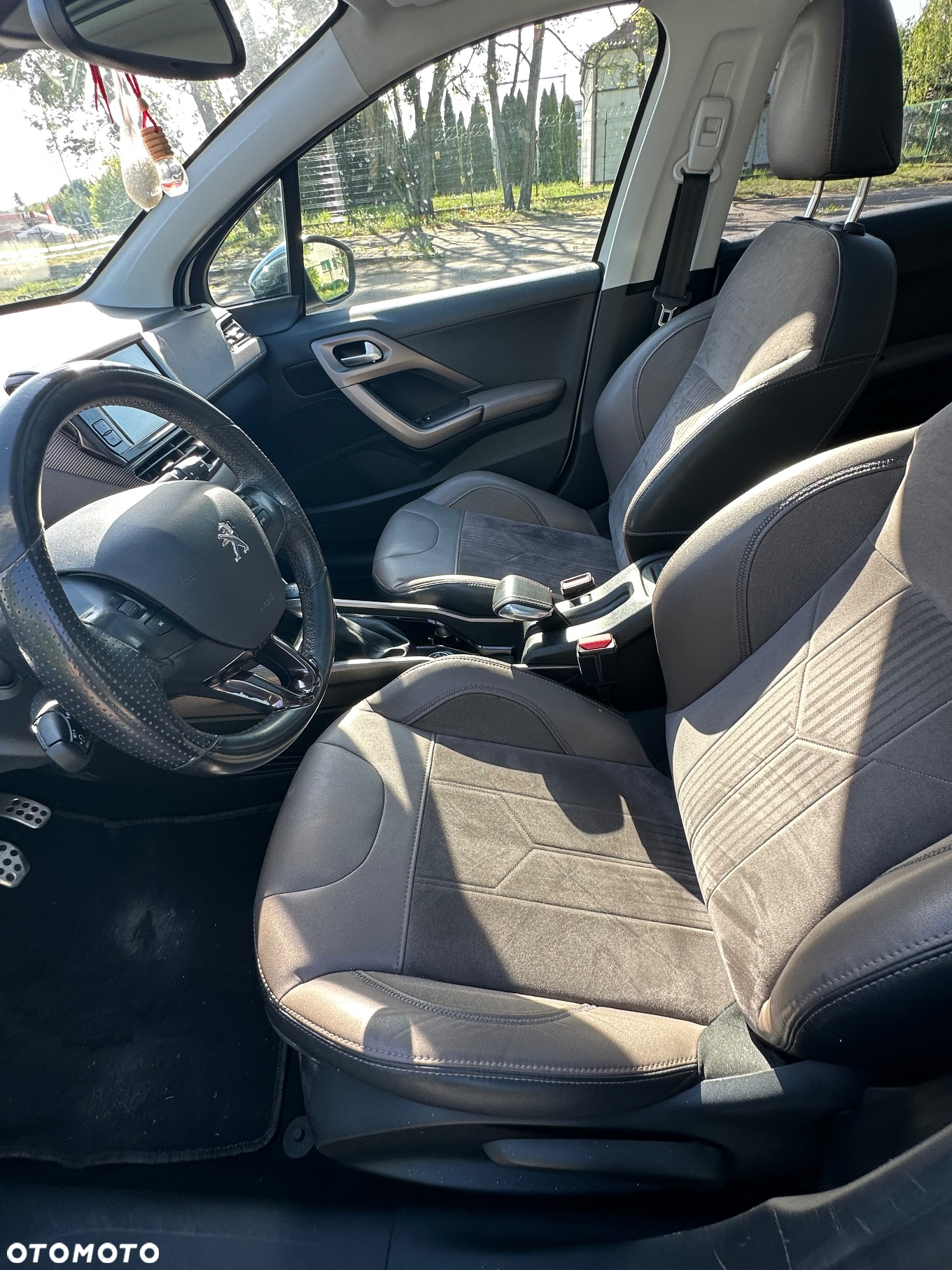 Peugeot 2008 1.6 VTi Allure - 20