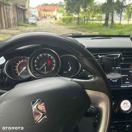 Citroën DS3 1.6 THP SportChic - 10