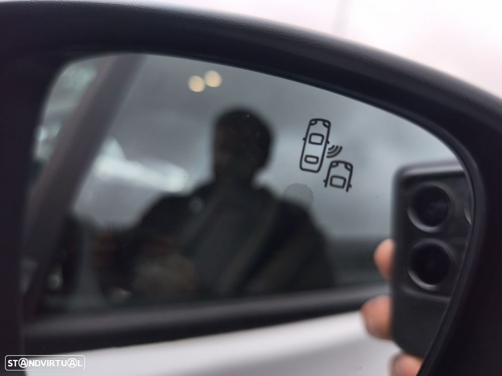 Renault Zoe (c/ Bateria) EV50 135hp Riviera - 16