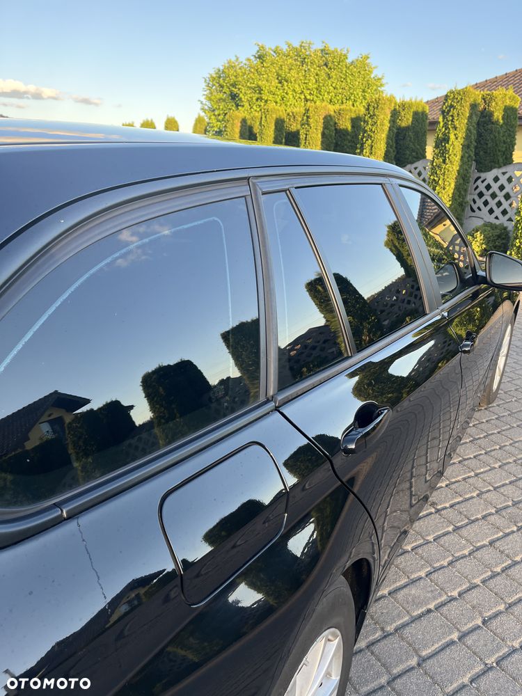 BMW Seria 3 318i Edition Luxury Line Purity - 10