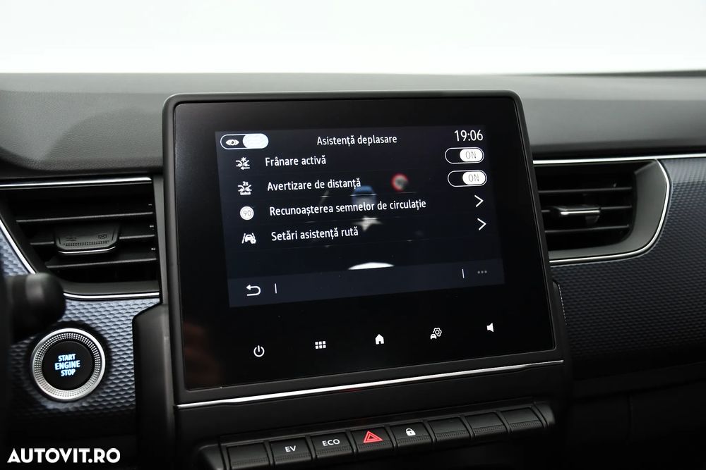 Renault Arkana E-TECH 145 Evolution - 32