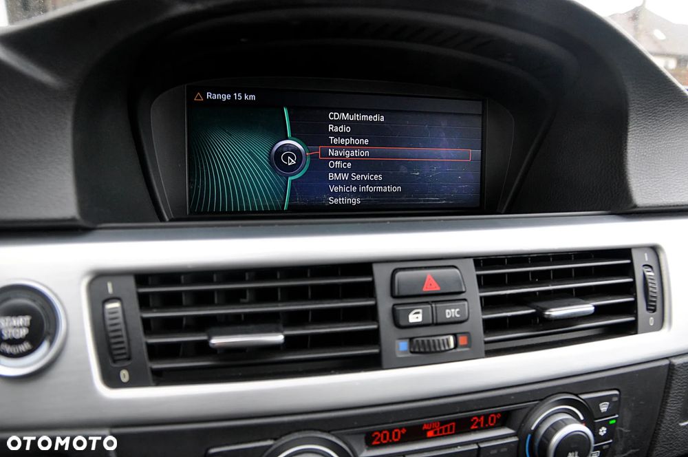 BMW Seria 3 318i Edition Sport - 13