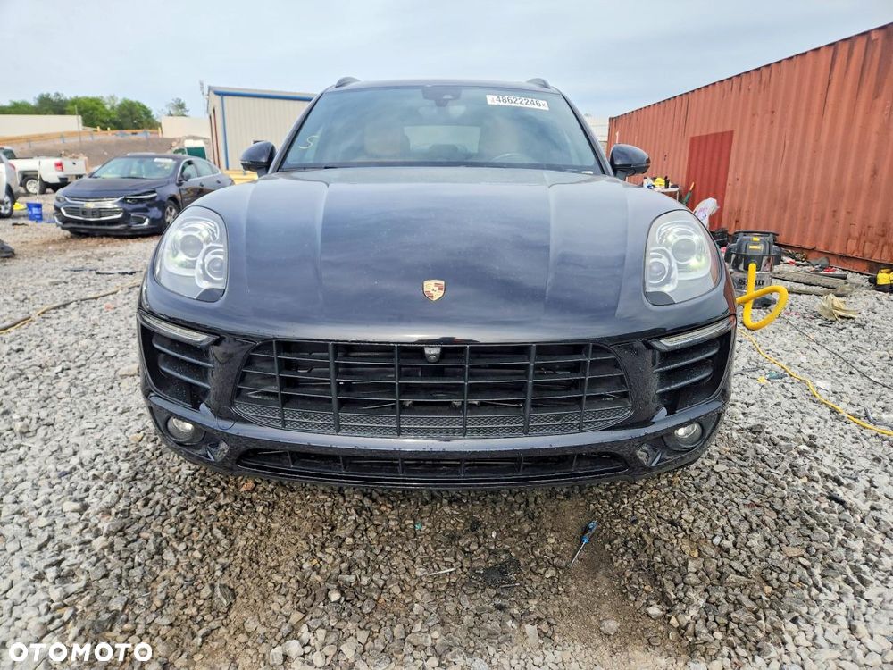 Porsche Macan - 3