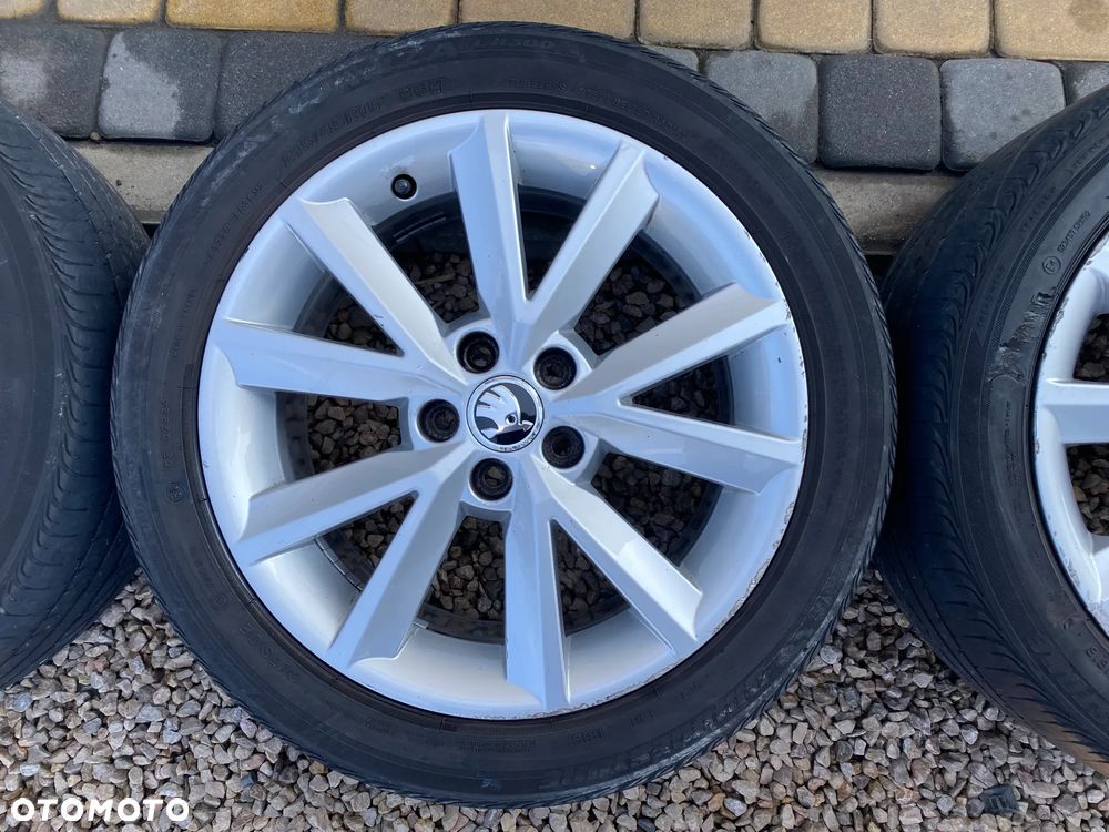 Skoda RAPID Alufelgi 16 5x100 7Jx16H2 ET46 - 8