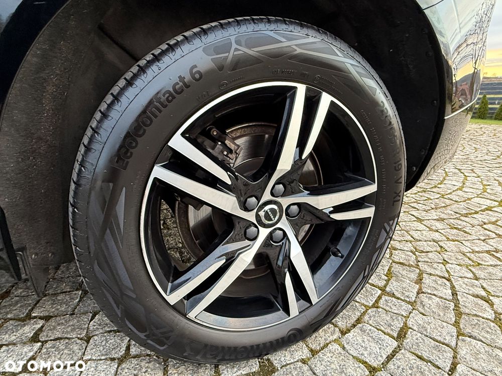 Volvo XC 60 B4 D AWD Geartronic RDesign - 35