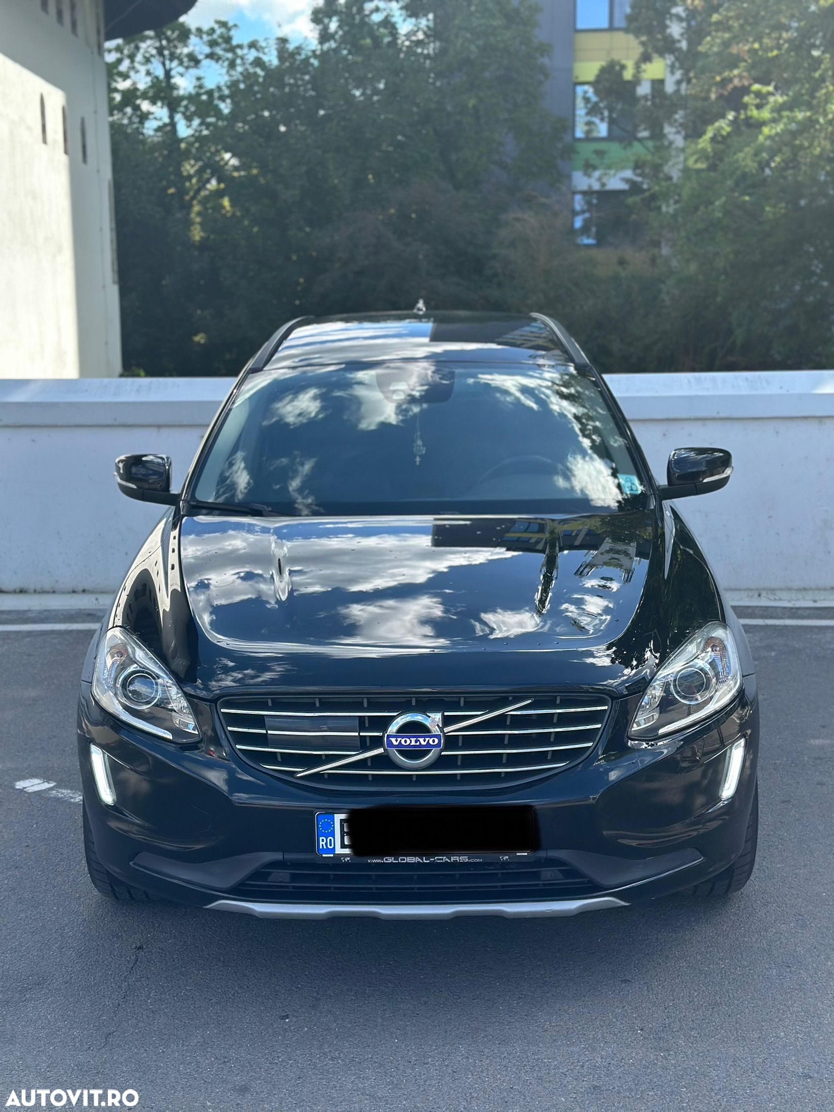 Volvo XC 60 D3 Geartronic Momentum - 1