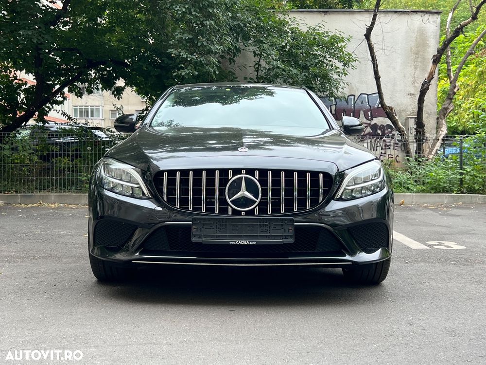 Mercedes-Benz C - 1