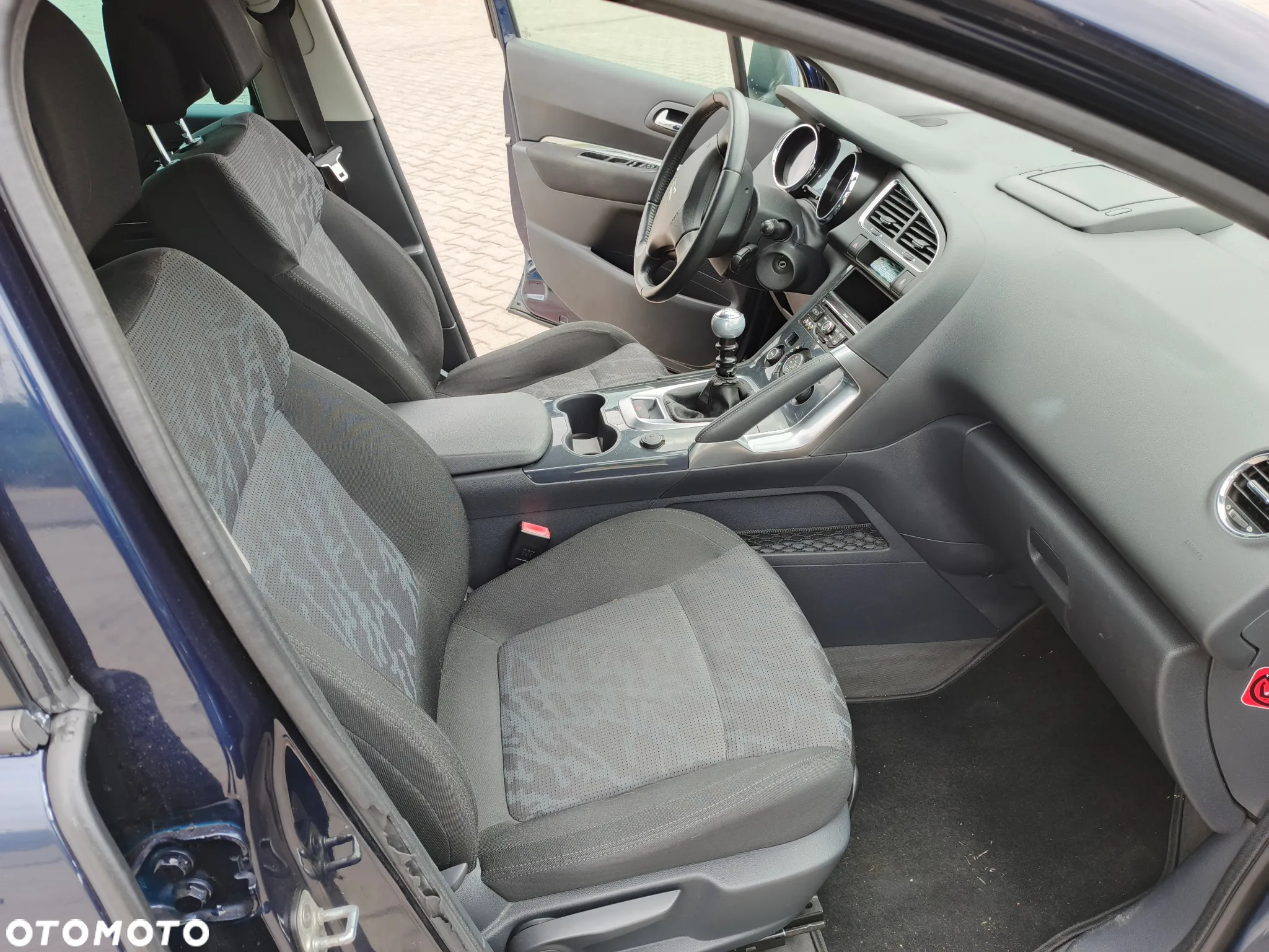 Peugeot 3008 HDi FAP 150 Platinum - 15