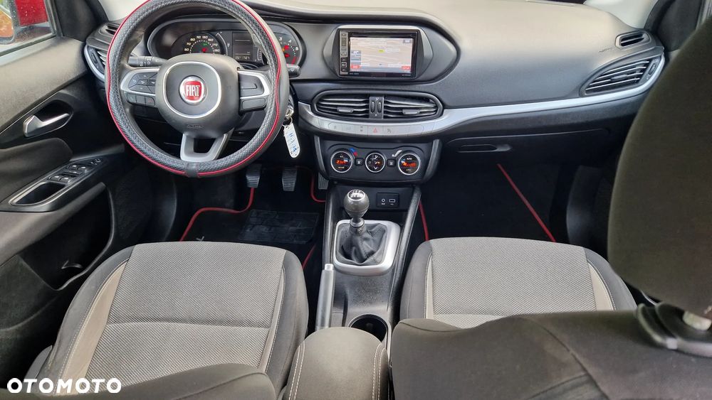 Fiat Tipo 1.4 16V Lounge - 12
