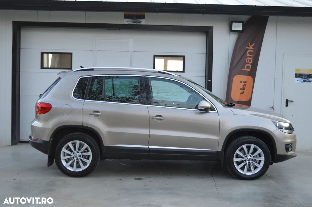 Volkswagen Tiguan 2.0 TDI DPF 4Motion BlueMotion Technology Sport & Style - 5