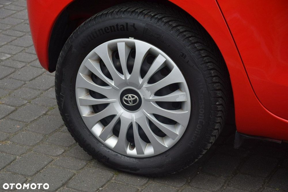 Toyota Yaris - 8
