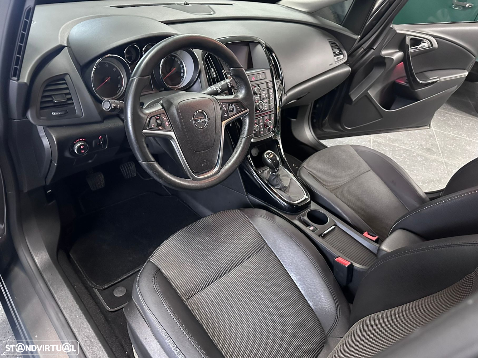 Opel Astra Sports Tourer 1.6 CDTi Cosmo S/S - 15