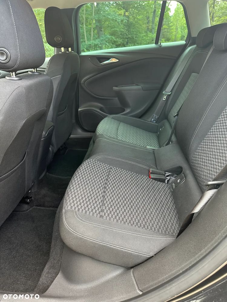 Opel Astra - 14