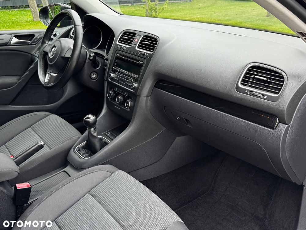 Volkswagen Golf 1.6 TDI BMT Comfortline - 20