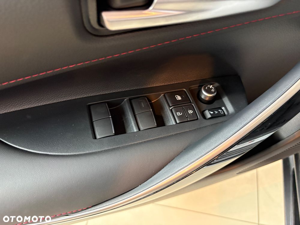 Toyota Corolla 2.0 Hybrid GR Sport - 9