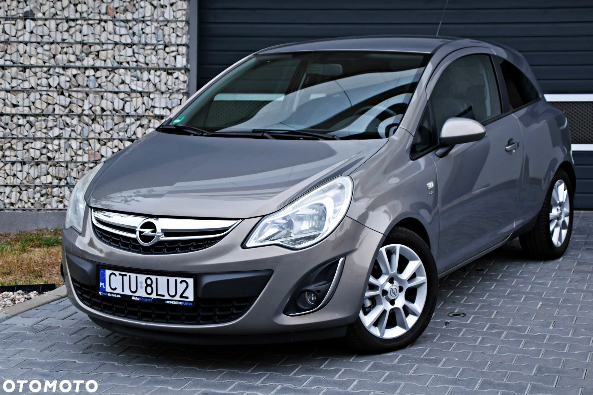 Opel Corsa 1.4 16V Satellite - 5