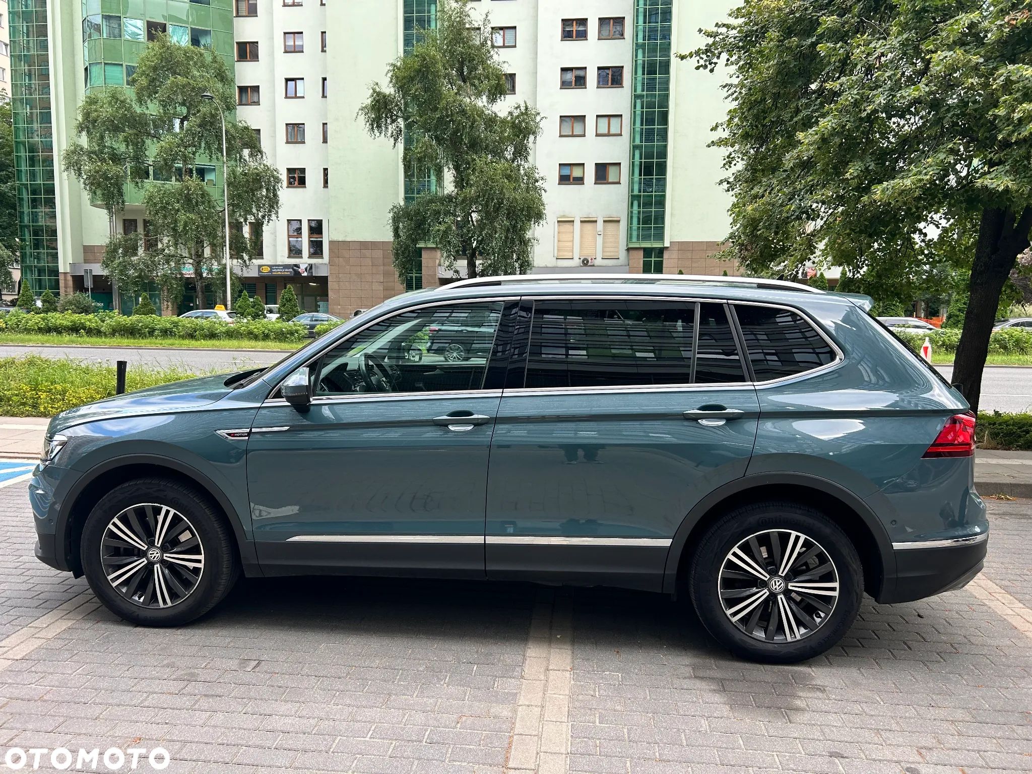 Volkswagen Tiguan Allspace 2.0 TSI 4Mot Highline DSG - 1