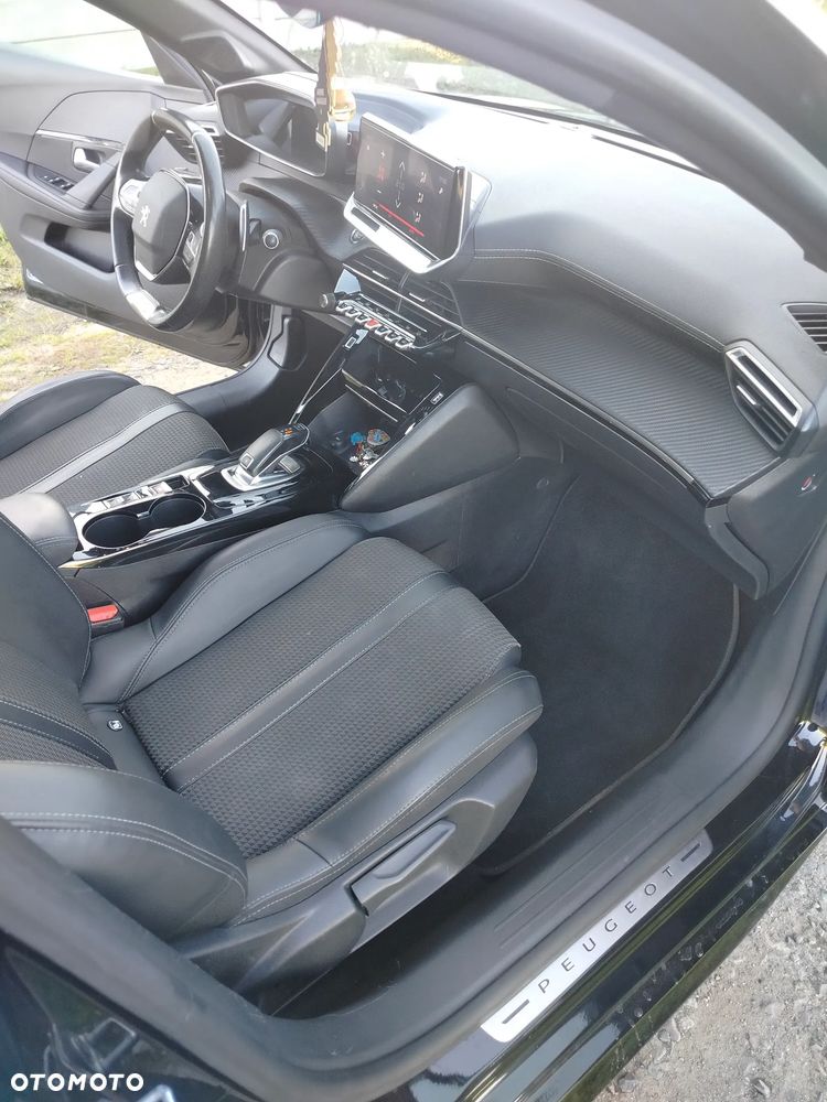 Peugeot 208 1.2 PureTech GT Line S&S EAT8 - 34