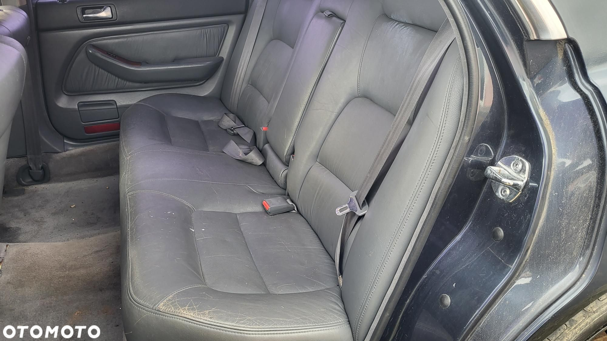 Honda Legend 3.2 - 6