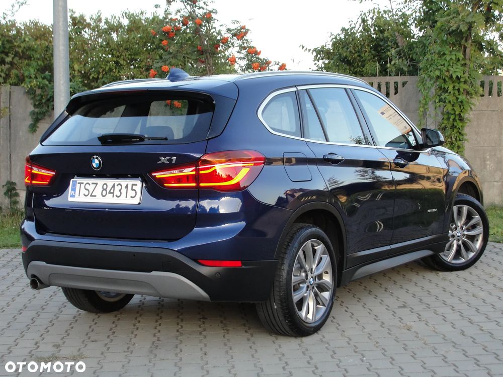 BMW X1 sDrive18d xLine - 3
