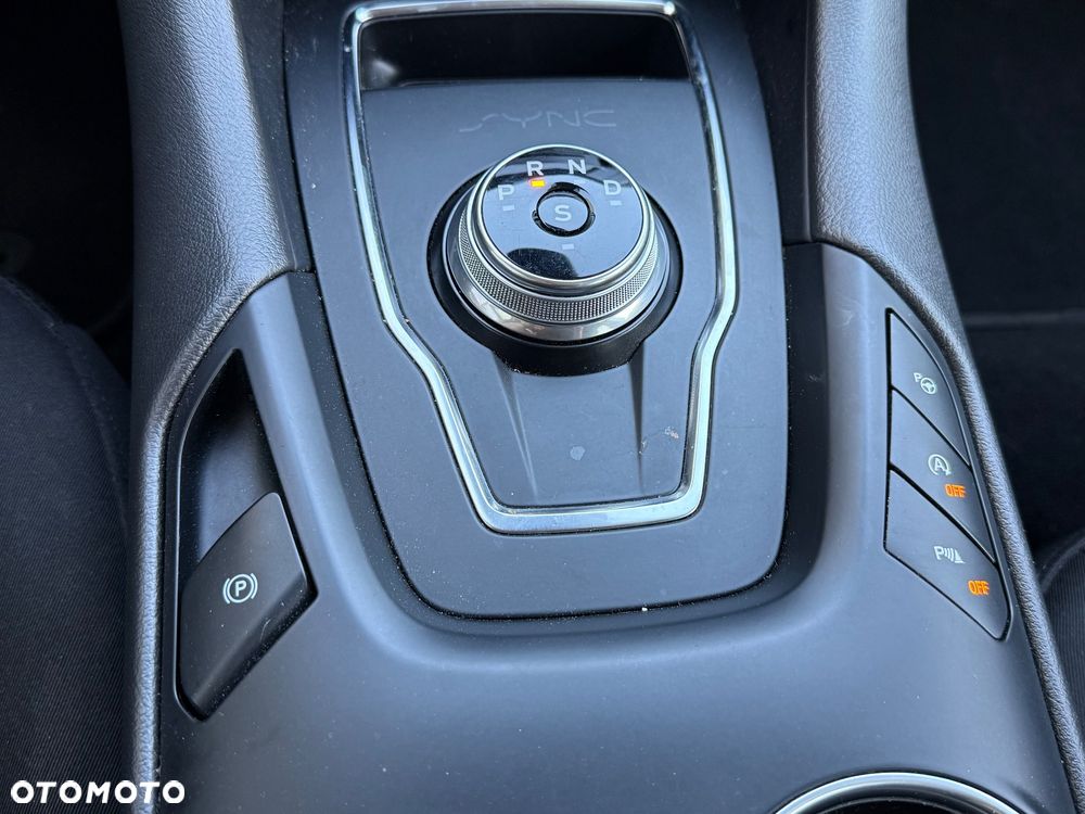 Ford Mondeo 2.0 TDCi Titanium PowerShift - 17