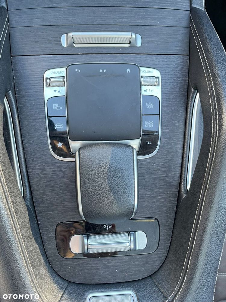 Mercedes-Benz GLE - 35